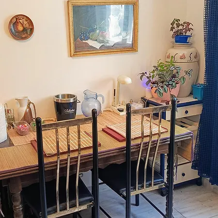 Jupiter Apartment *